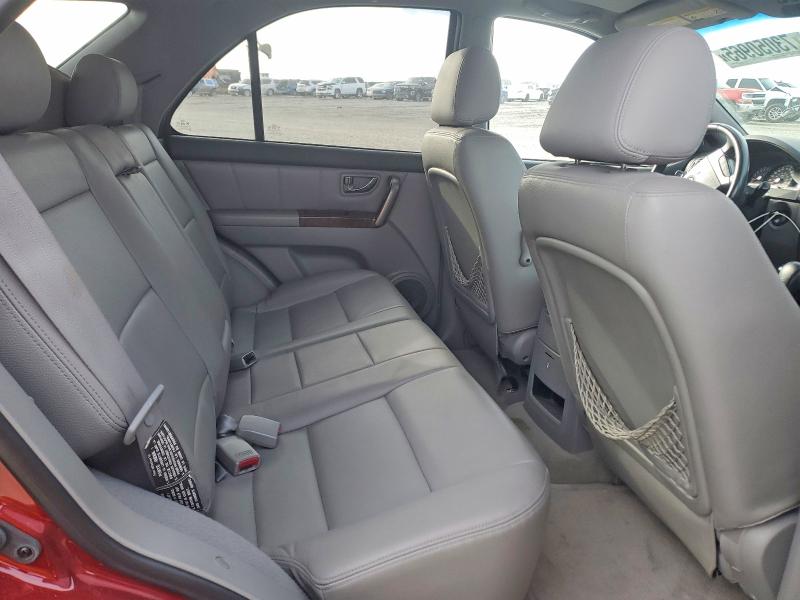 Photo 11 from auction – 2005 KIA SORENTO EX with VIN KNDJD733655441715