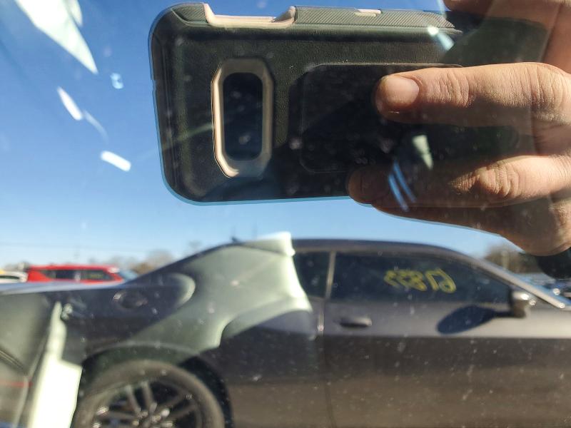 Photo 10 from auction – 2017 TESLA MODEL S with VIN 5YJSA1E26HF192298