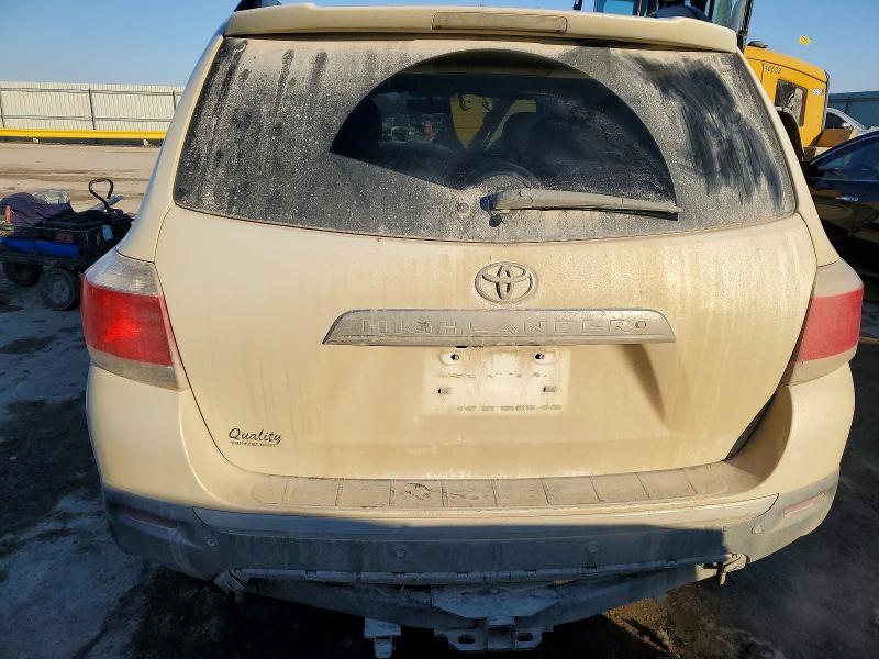 Photo 6 from auction – 2013 TOYOTA HIGHLANDER with VIN 5TDZK3EH7DS137344