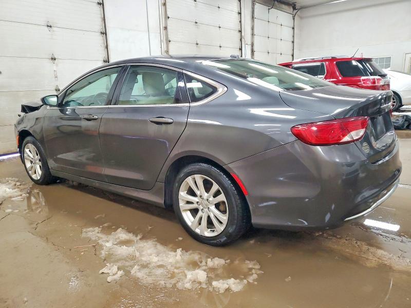 Photo 2 from auction – 2015 CHRYSLER 200 LIMITE with VIN 1C3CCCAB4FN504623