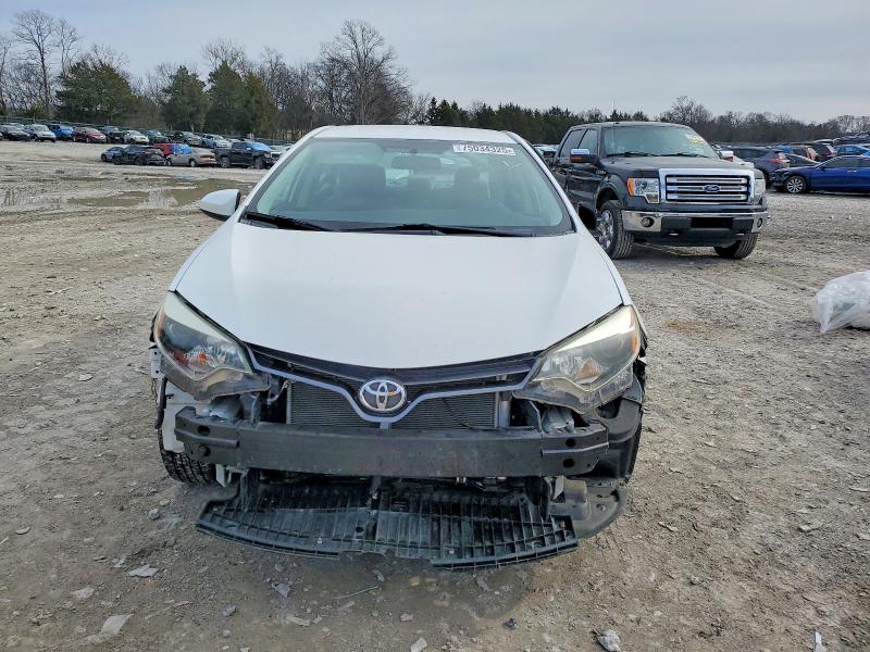 Photo 5 from auction – 2016 TOYOTA COROLLA with VIN 5YFBURHEXGP529683