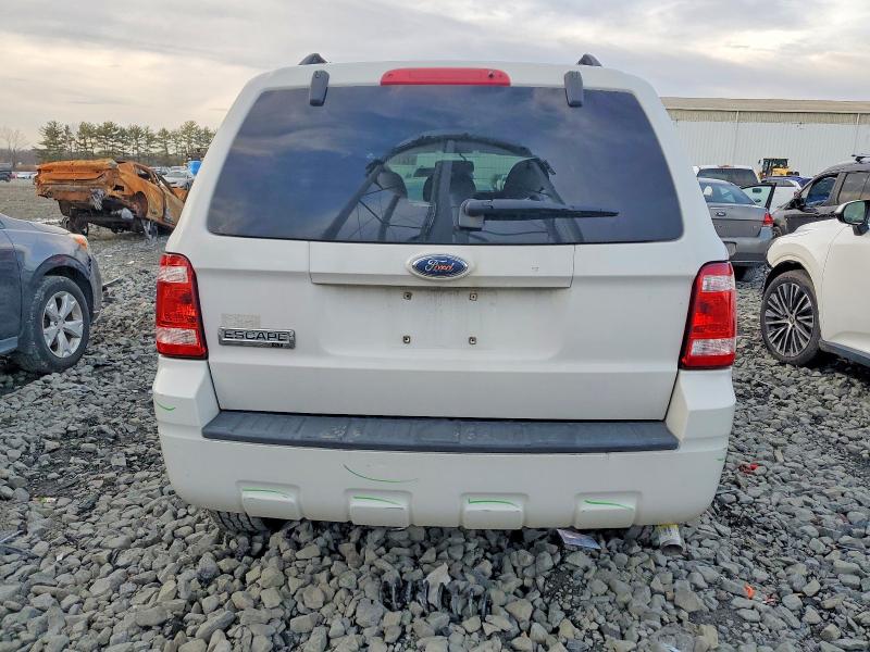 Photo 6 from auction – 2009 FORD ESCAPE XLT with VIN 1FMCU03G79KA13965