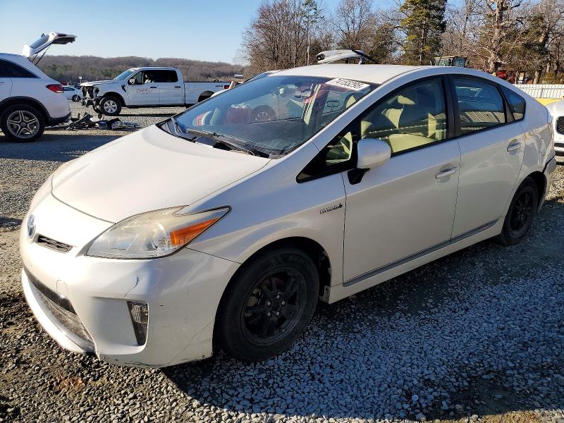 TOYOTA PRIUS 2014 with VIN JTDKN3DU0E1736155 - Photo from auction