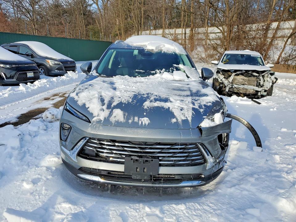 Photo 5 from auction – 2025 BUICK ENVISION P with VIN LRBFZKE48SD081475