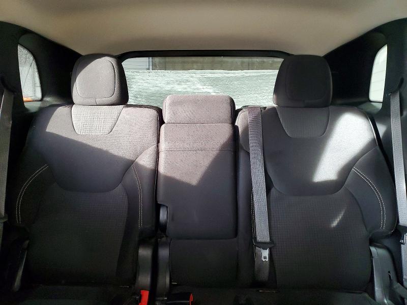 Photo 10 from auction – 2015 JEEP CHEROKEE L with VIN 1C4PJMCB1FW734118
