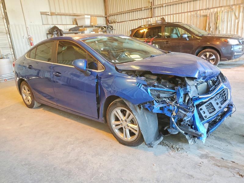Photo 4 from auction – 2017 CHEVROLET CRUZE LT with VIN 1G1BE5SM4H7119012