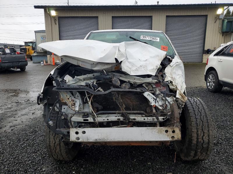 Photo 5 from auction – 2015 TOYOTA 4RUNNER SR with VIN JTEBU5JR7F5260149