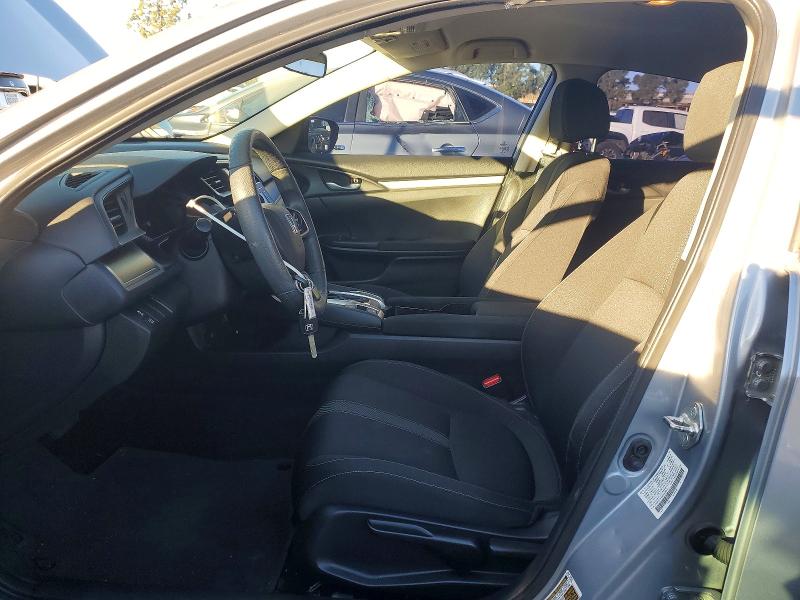 Photo 7 from auction – 2018 HONDA CIVIC LX with VIN 2HGFC2F58JH528531