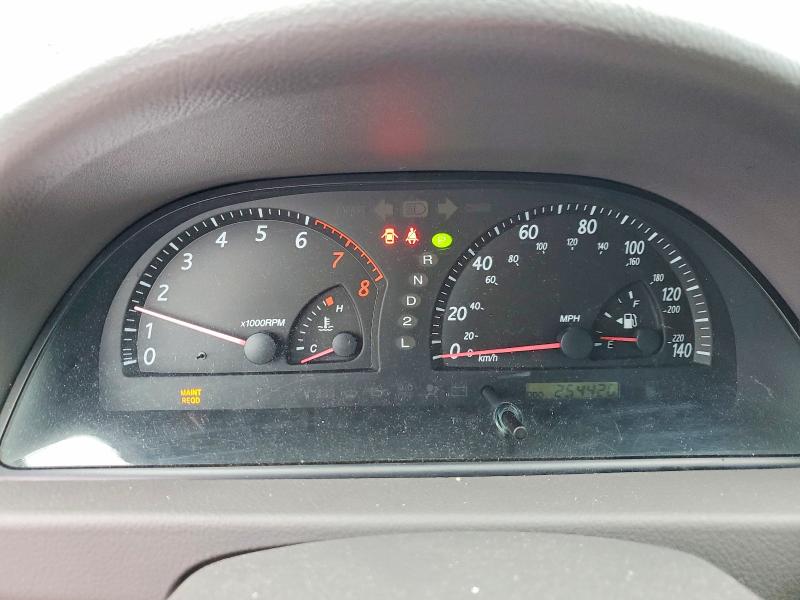 Photo 9 from auction – 2004 TOYOTA CAMRY LE with VIN 4T1BE32K54U372079