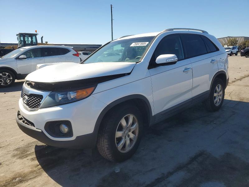 KIA SORENTO BA 2012 with VIN 5XYKT4A21CG307229 - Photo from auction