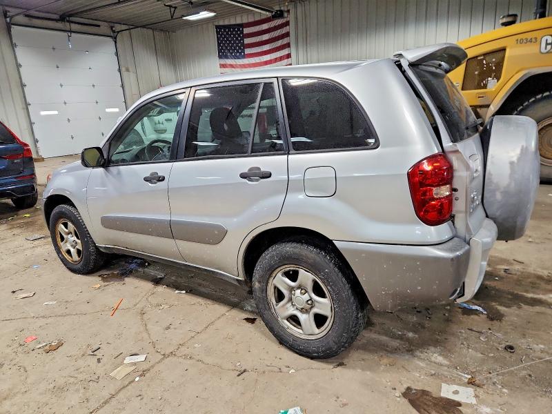 Photo 2 from auction – 2005 TOYOTA RAV4 with VIN JTEGD20V050072345