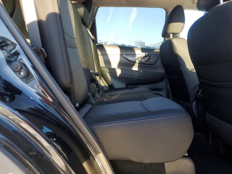 Photo 10 from auction – 2018 NISSAN ROGUE S with VIN KNMAT2MV4JP612871