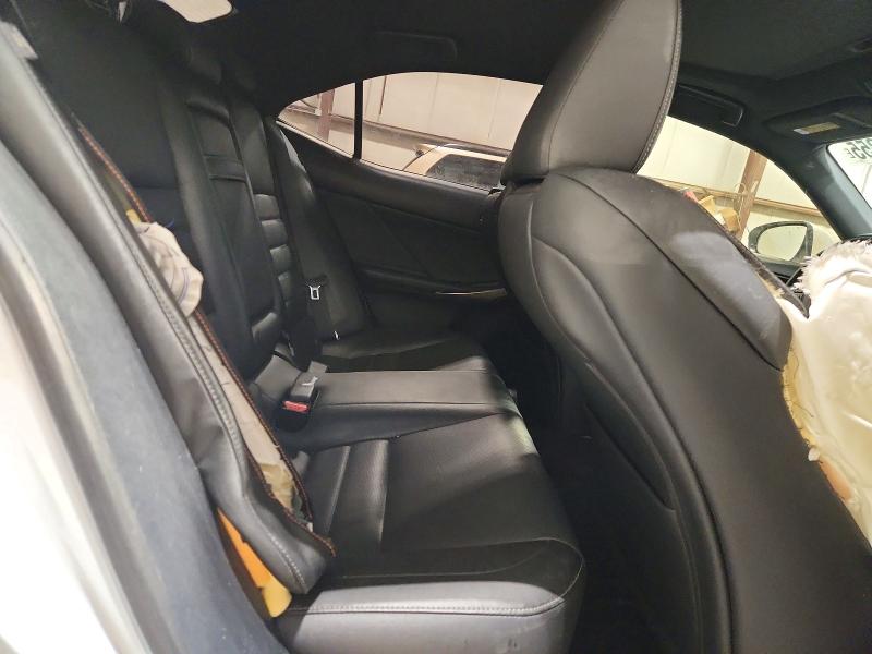 Photo 10 from auction – 2017 LEXUS IS 300 with VIN JTHCM1D28H5016124