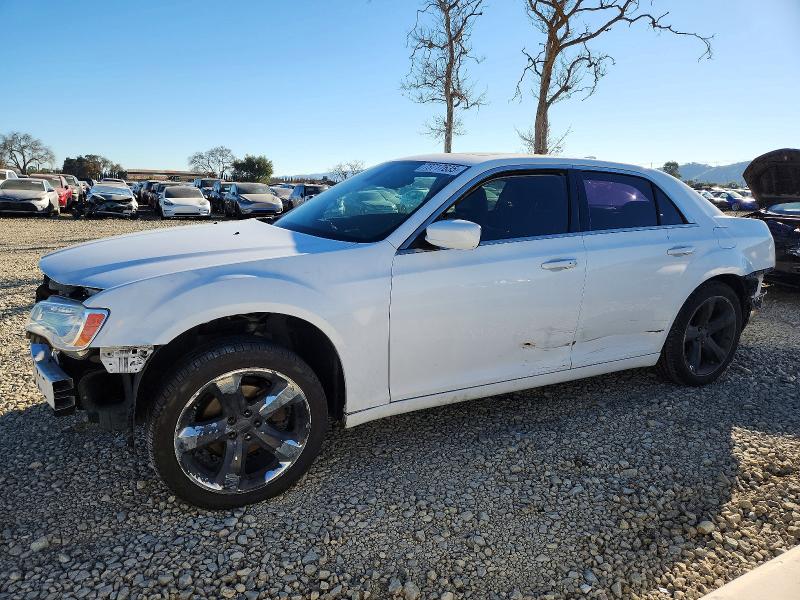 CHRYSLER 300 2017 with VIN 2C3CCABG6HH664948 - Photo from auction