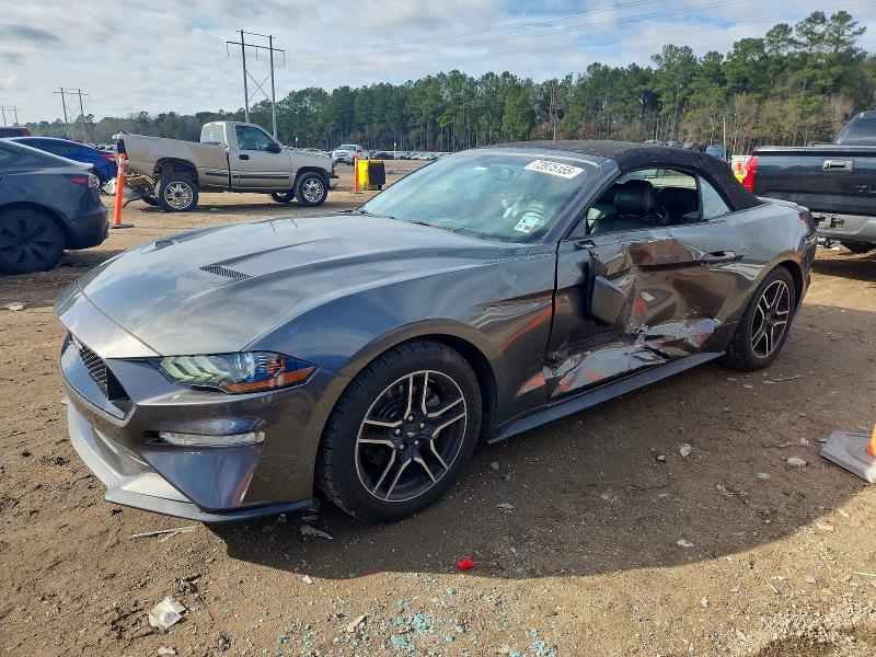 FORD MUSTANG 2018 with VIN 1FATP8UH9J5133227 - Photo from auction