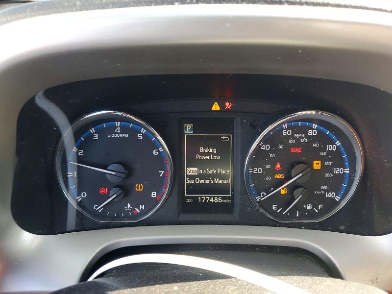 Photo 9 from auction – 2016 TOYOTA RAV4 XLE with VIN 2T3RFREV2GW510354