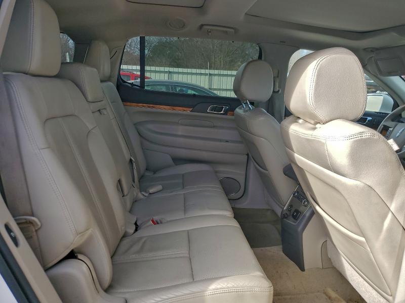 Photo 11 from auction – 2012 LINCOLN MKT with VIN 2LMHJ5FR9CBL50300