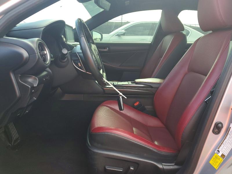 Photo 7 from auction – 2021 LEXUS IS 300 with VIN JTHAA1D28M5109171