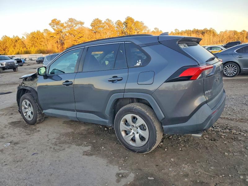 Photo 2 from auction – 2021 TOYOTA RAV4 LE with VIN 2T3H1RFV6MC094461