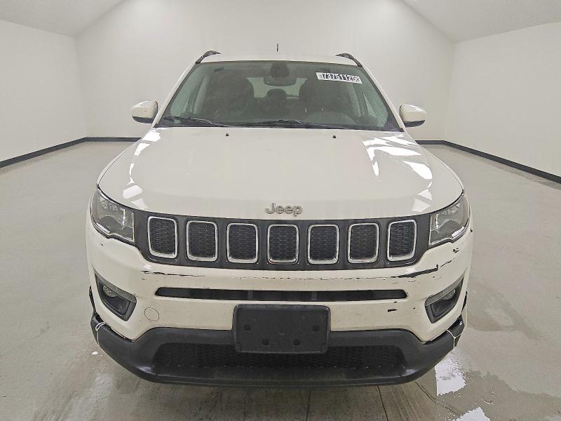 Photo 5 from auction – 2019 JEEP COMPASS LA with VIN 3C4NJDBB0KT652891