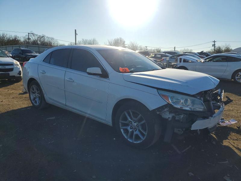Photo 4 from auction – 2015 CHEVROLET MALIBU 1LT with VIN 1G11C5SL0FF106480