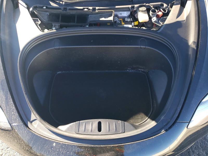 Photo 11 from auction – 2019 TESLA MODEL 3 with VIN 5YJ3E1EB2KF440787