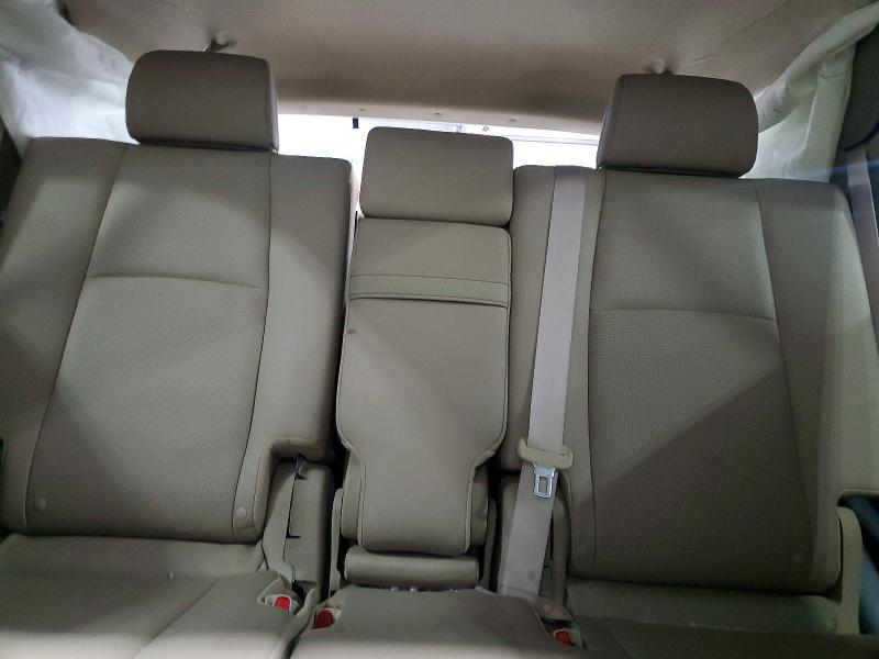 Photo 10 from auction – 2019 TOYOTA 4RUNNER SR with VIN JTEBU5JR5K5677926