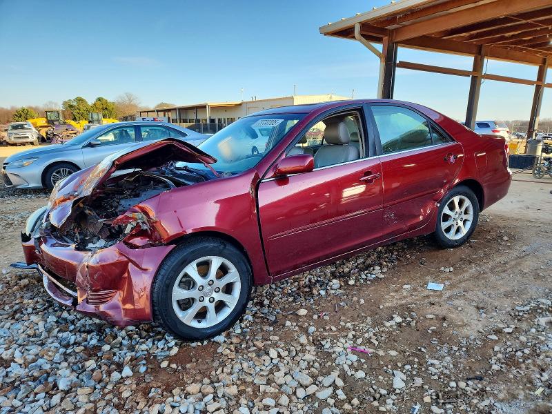 TOYOTA CAMRY LE 2006 with VIN 4T1BF32K26U111833 - Photo from auction