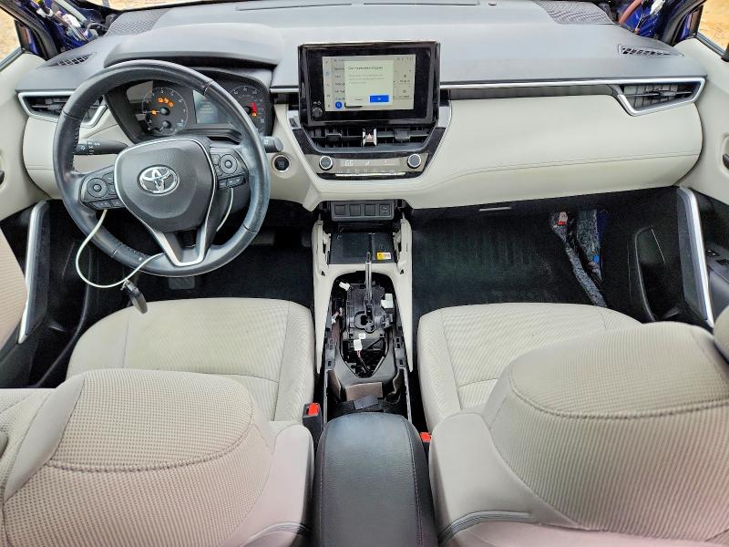 Photo 8 from auction – 2023 TOYOTA COROLLA CROSS with VIN 7MUBAAAG2PV065940