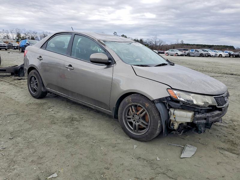 Photo 4 from auction – 2013 KIA FORTE EX with VIN KNAFU4A23D5648024