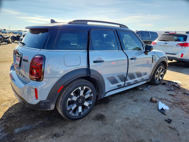 Photo 3 from auction – 2023 MINI COOPER S C with VIN WMZ83BR00P3P66358
