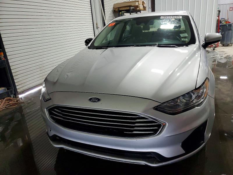 Photo 5 from auction – 2019 FORD FUSION SE with VIN 3FA6P0LU3KR205051