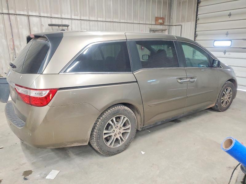 Photo 3 from auction – 2013 HONDA ODYSSEY EX with VIN 5FNRL5H68DB023294