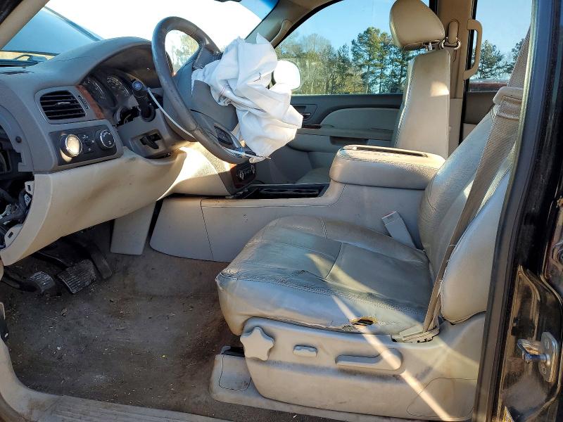 Photo 7 from auction – 2011 CHEVROLET TAHOE K150 with VIN 1GNSKBE02BR335693