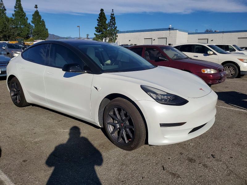 Photo 4 from auction – 2019 TESLA MODEL 3 with VIN 5YJ3E1EB6KF150486