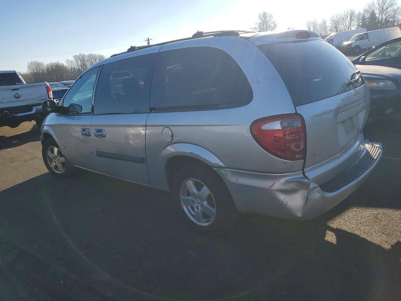Photo 2 from auction – 2005 DODGE GRAND CARA with VIN 1D4GP24R05B151305