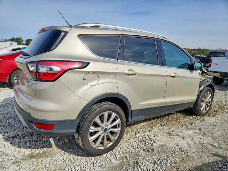 Photo 3 from auction – 2017 FORD ESCAPE with VIN 1FMCU0J92HUB73176