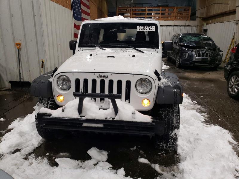 Photo 5 from auction – 2016 JEEP WRANGLER U with VIN 1C4BJWDG8GL344491