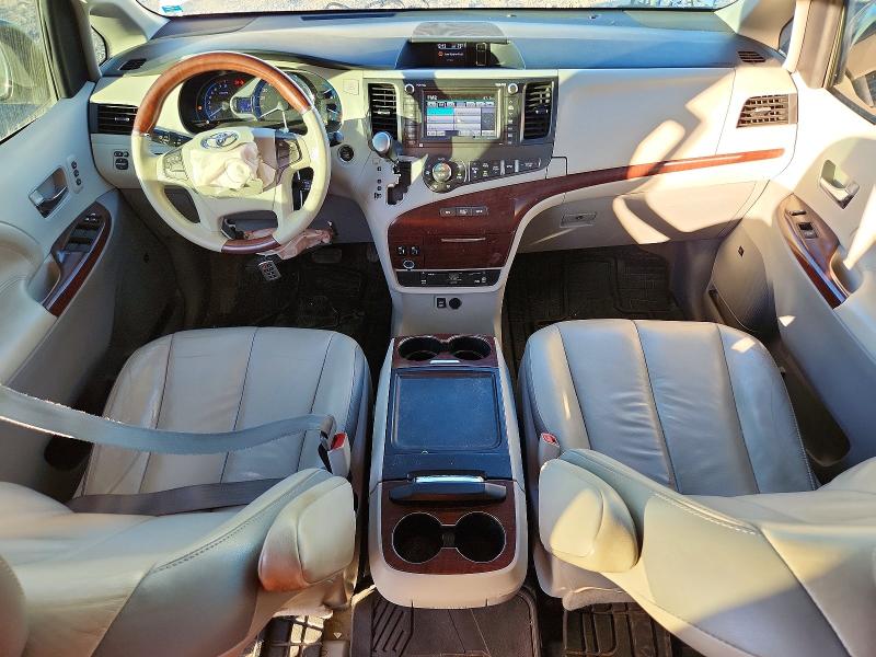 Photo 8 from auction – 2013 TOYOTA SIENNA with VIN 5TDYK3DC3DS344735