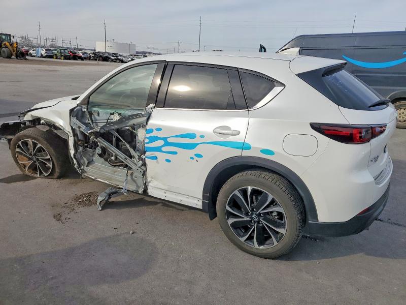 Фото 2 с аукциона – 2022 MAZDA CX-5 PREMI с VIN JM3KFBDMXN0539949