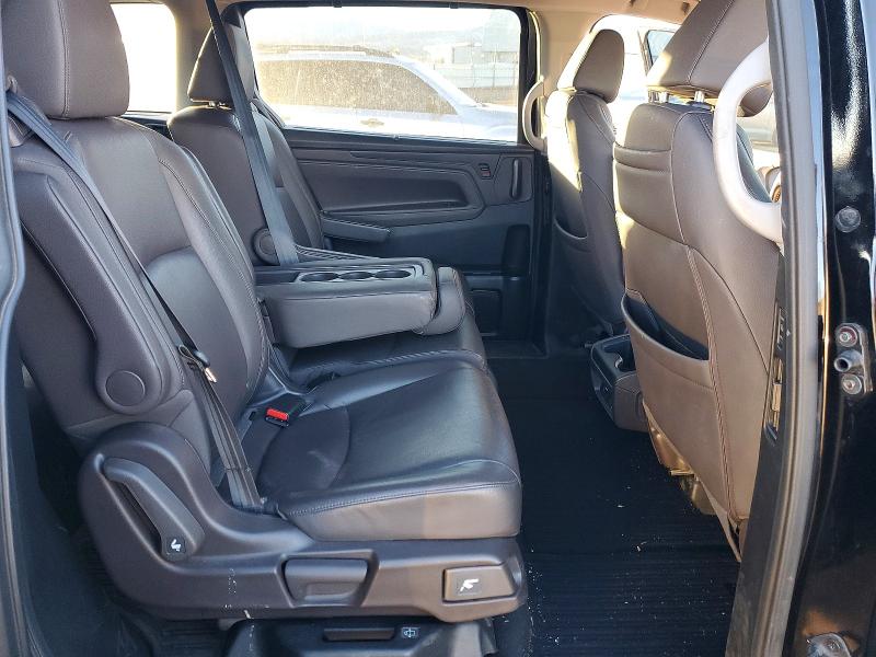 Photo 11 from auction – 2018 HONDA ODYSSEY with VIN 5FNRL6H75JB005815