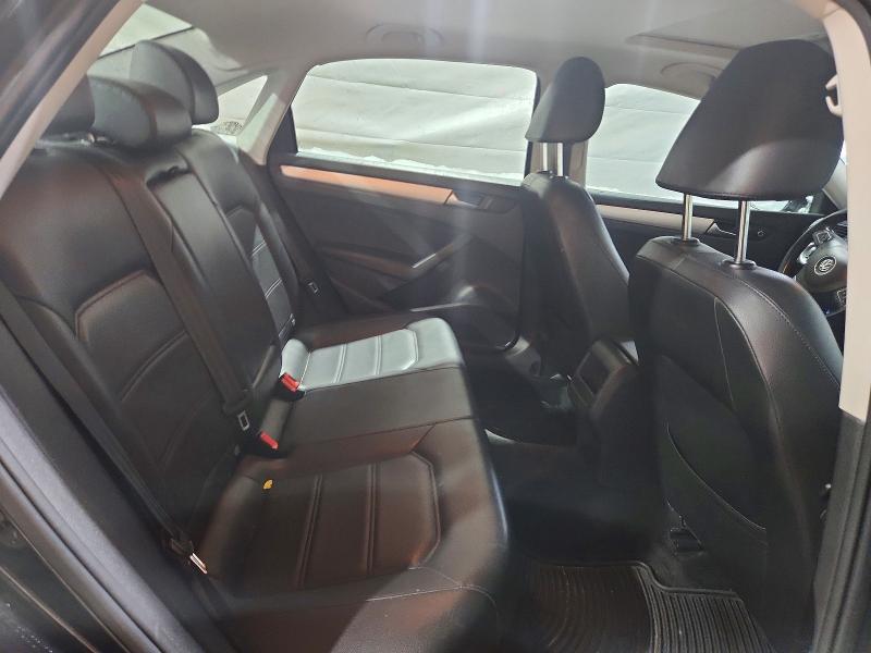 Photo 10 from auction – 2012 VOLKSWAGEN PASSAT SE with VIN 1VWBP7A39CC042138