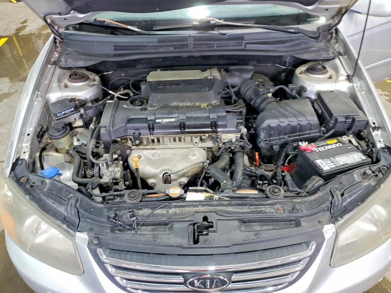 Photo 11 from auction – 2009 KIA SPECTRA EX with VIN KNAFE222X95639764