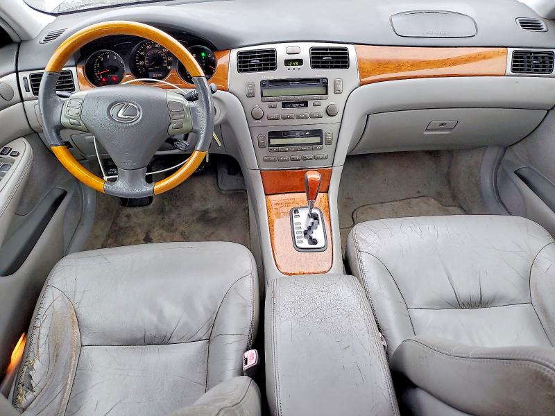 Photo 8 from auction – 2005 LEXUS ES 330 with VIN JTHBA30G855067264