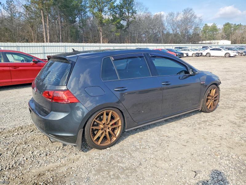 Photo 3 from auction – 2017 VOLKSWAGEN GTI S/SE with VIN 3VW447AU4HM009449