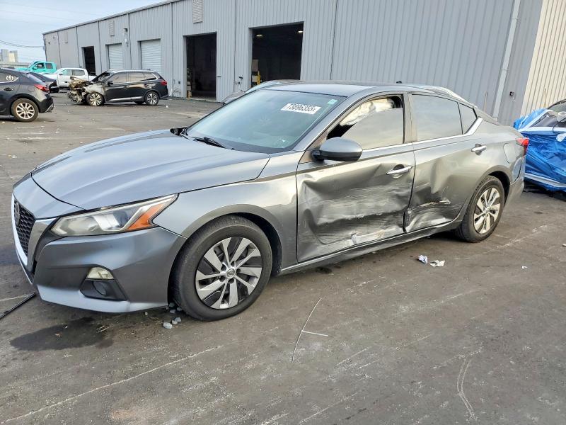 NISSAN ALTIMA 2020 with VIN 1N4BL4BV4LC233646 - Photo from auction