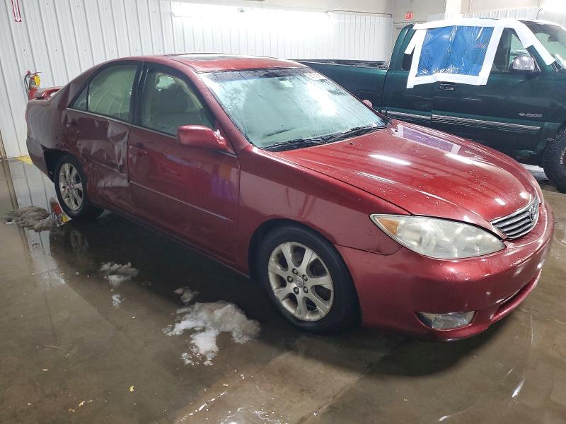 Photo 4 from auction – 2005 TOYOTA CAMRY with VIN 4T1BF30K55U106403