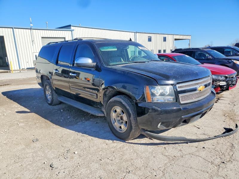 Photo 4 from auction – 2013 CHEVROLET SUBURBAN C with VIN 1GNSCJE02DR300372