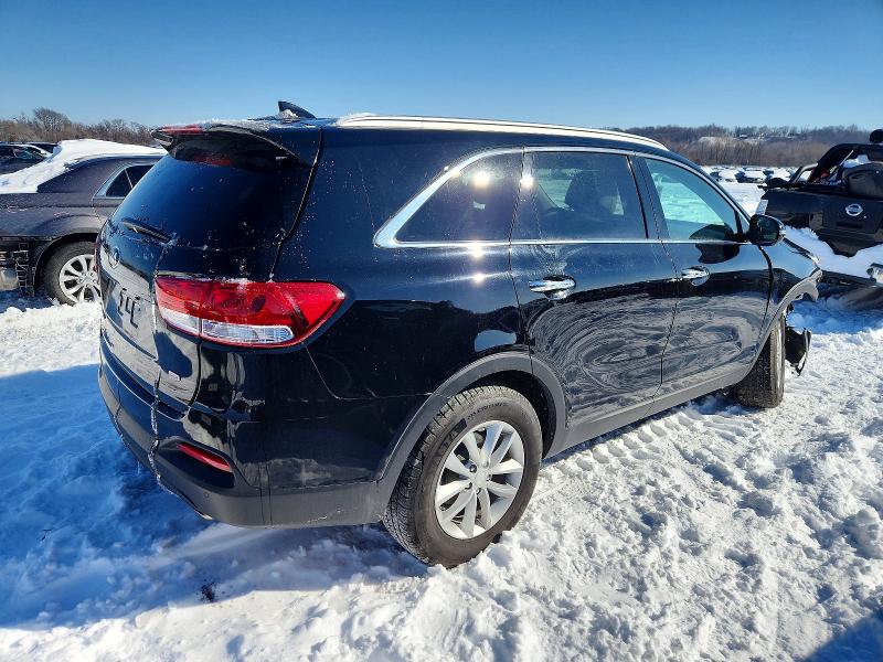Photo 3 from auction – 2017 KIA SORENTO with VIN 5XYPG4A30HG281281