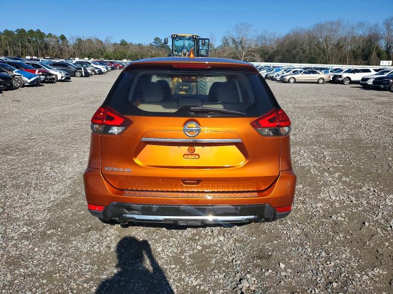 Photo 6 from auction – 2017 NISSAN ROGUE with VIN JN8AT2MT8HW385607